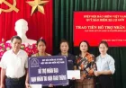 Bantuan sebesar 90 juta VND diberikan kepada keluarga dua korban kecelakaan lalu lintas di Thanh Hoa.