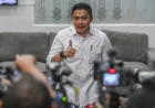 Popularitas Seskab Teddy Meroket Tanpa Afiliasi Politik, Ini Rahasianya