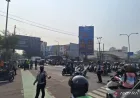 Kecelakaan Truk Rem Blong di Simpang Unisma Bekasi Sebabkan Kemacetan Parah