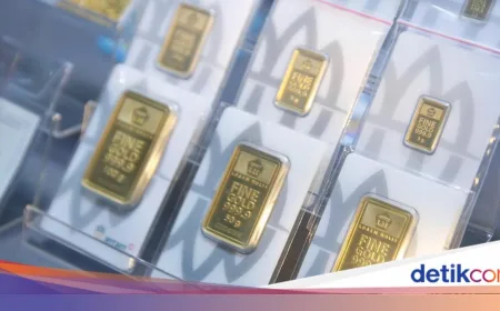 Harga Emas Anjlok, Turun Sedalam Ini dalam Sepekan