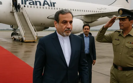 Menlu Iran Abbas Araghchi Tiba di Pakistan untuk Upaya Perdamaian dengan AS