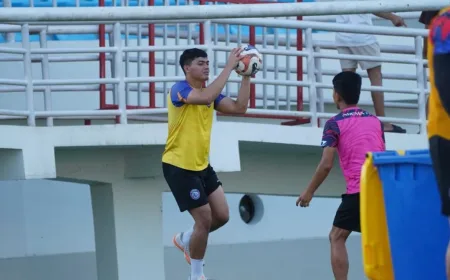 Terus Bergeliat untuk Super League 2026-2027, Arema FC Pertahankan 2 Penjaga Gawangnya
