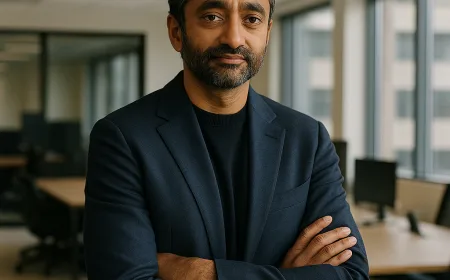 Chamath Palihapitiya Kumpulkan Dana $135 Juta untuk Startup AI Coding dan Jadi CEO