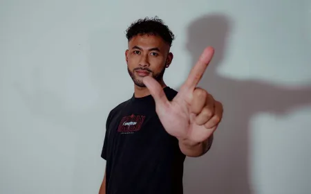 Persija Jakarta Resmi Rekrut Eks Kiper Persib Aqil Savik di Bursa Transfer 2026