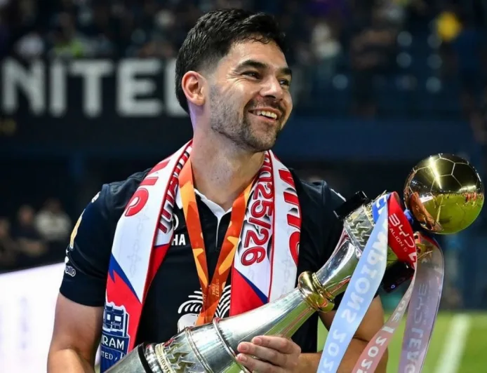Kisah Bersejarah Sandy Walsh di Buriram United, Pemain Indonesia Pertama yang Segel Status Treble Winner di Thailand