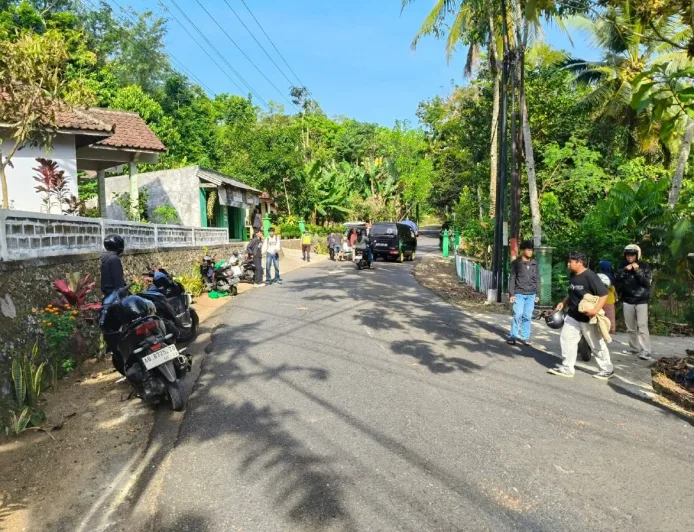 Dua Motor Scoopy Tabrakan di Panggang