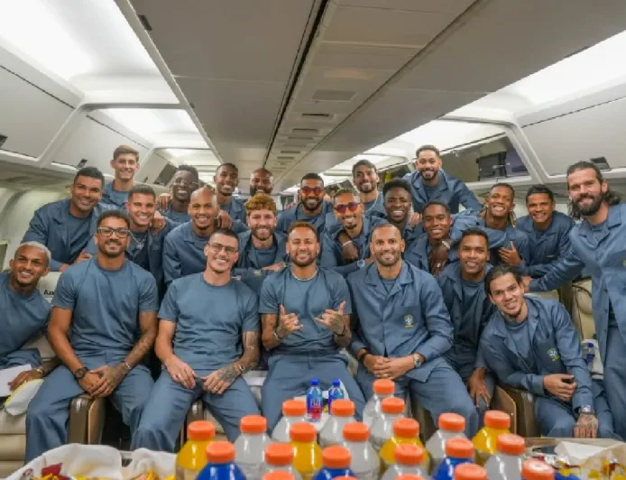 Unik, Pesawat Timnas Brasil  Dibaptis  di Bandara Rio de Janeiro Jelang Piala Dunia 2026