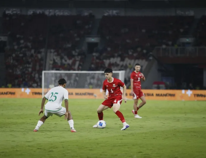 Mathew Baker Menangis Haru Usai Jadi Pemain Termuda Bela Timnas Indonesia