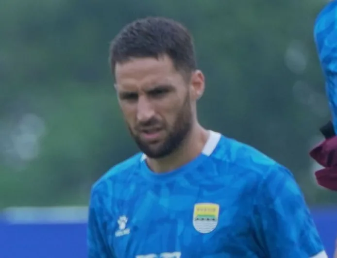 Luciano Guaycochea Siap Tajam di Super League 2026-2027, Targetkan Lebih Banyak Gol untuk Persib Bandung