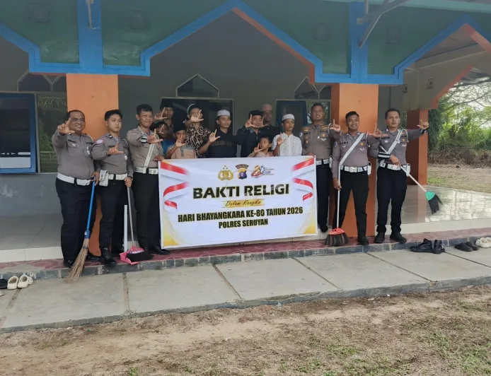 Satlantas Polres Seruyan Gelar Bakti Sosial Wujud Kepedulian Polri