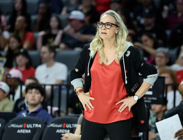 Becky Hammon Akui Salah Soal Jalen Brunson tapi Tolak Minta Maaf