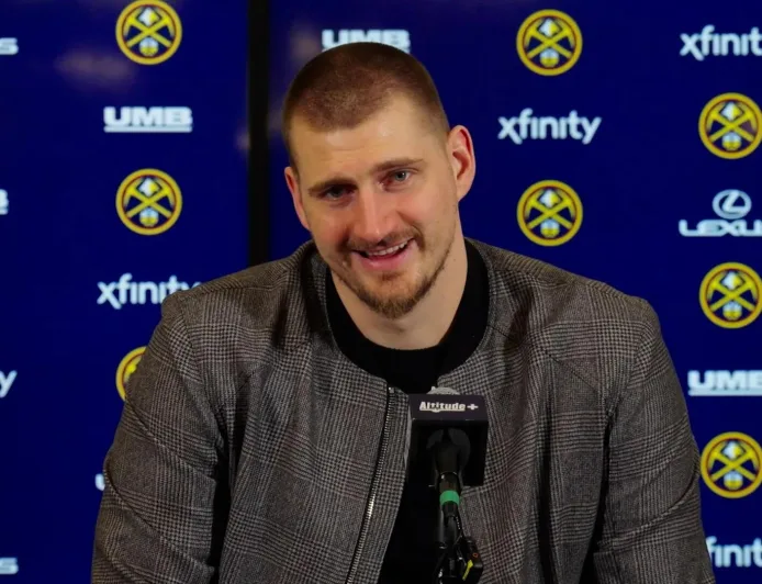 Nikola Jokic Lebih Tenang Hadapi Kontrak Dibanding Giannis Antetokounmpo