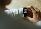 Smartwatch dan AI: Seberapa Akurat Deteksi Gejala Penyakit di 2026?