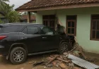 Kecelakaan Mobil Toyota Fortuner di Batang Hari Tabrak Rumah Warga, Ini Kronologinya