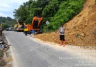 Dinas PUPR Kota Padang Gerak Cepat Bersihkan Longsor di Gunung Padang