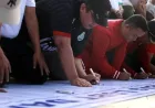 Ratusan Warga Batusangkar Teken Komitmen Tolak Pekat dan Narkoba