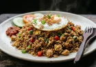 Waspadai Bahan dalam Nasi Goreng yang Bisa Picu Penyakit, Ini Penjelasannya