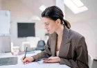 5 Tips Menyikapi Quiet Hiring Agar Karier Tetap Berkembang dan Produktif