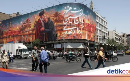 Iran Siap Gelar Pemakaman Megah Ayatollah Khamenei Usai Serangan Mematikan
