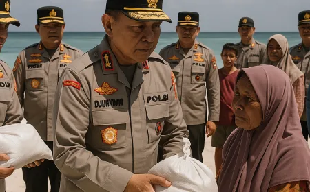 Polda Sulsel Gelar Bakti Sosial di Pulau Lanjukang Sambut Hari Bhayangkara ke-80