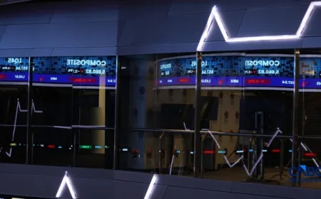 IHSG Melesat Lebih dari 1% Didukung Sektor Barang Baku dan Bank Besar