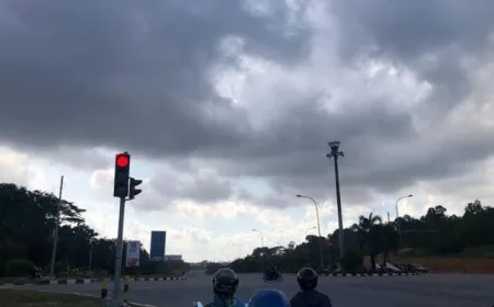 Hujan Guyur Batam Mulai Siang, BMKG Waspadai Risiko Banjir dan Genangan