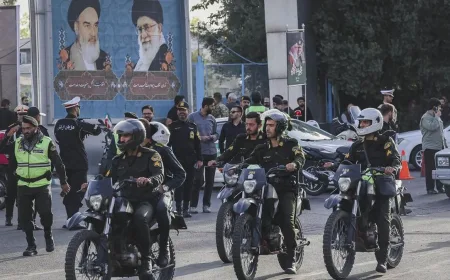 Prosesi Pemakaman Ali Khamenei Dimulai, Jutaan Pelayat Padati Tehran