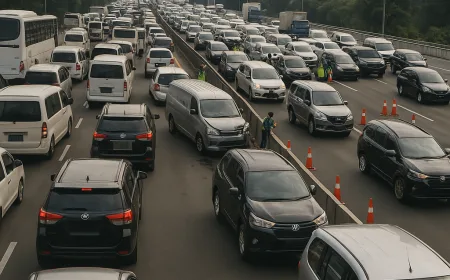 Lalu Lintas Tol Jakarta Pagi Ini Macet Parah Akibat Kecelakaan Beruntun dan Contraflow