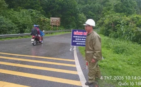 Peringatan Risiko Tanah Longsor di Jalan Raya Nasional 18C Quang Duc Hadapi Topan No. 1