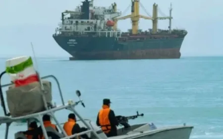 Iran dan Oman Sepakati Pengelolaan Selat Hormuz Tanpa Campur Tangan AS