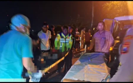 Kecelakaan Adu Banteng di Lamongan, Dua Pelajar Tewas Tragis di Jalan Mastrip