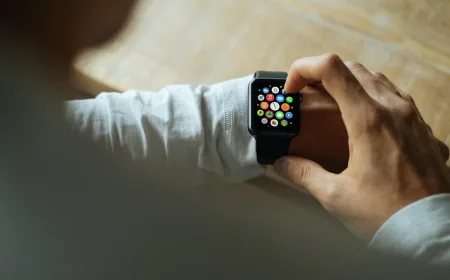 Smartwatch dan AI: Seberapa Akurat Deteksi Gejala Penyakit di 2026?