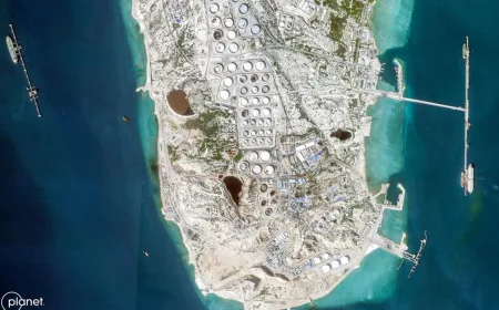 Rentetan Ledakan Besar Guncang Pulau Minyak Iran Kharg Usai Serangan AS