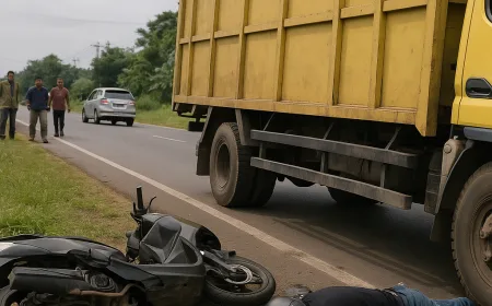 Ngebut di Jalur Lingkar Selatan, Pemotor Tewas Setelah Tabrak Truk Colt Diesel