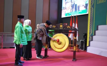 Gusnar Ismail Tegaskan Kader Partai sebagai Jembatan Aspirasi Masyarakat dan Pemerintah