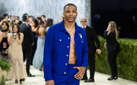 Heat Sulit Satukan LeBron James dan Russell Westbrook di Musim Ini