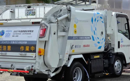 Isuzu Jepang Uji Baterai Tukar di Truk Sampah Listrik, Efisiensi Maksimal