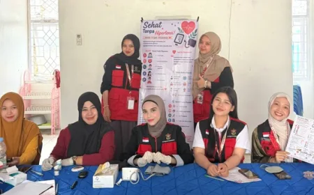 Mahasiswa KKN Unhas Edukasi Diet DASH untuk Kendalikan Hipertensi di Panreng