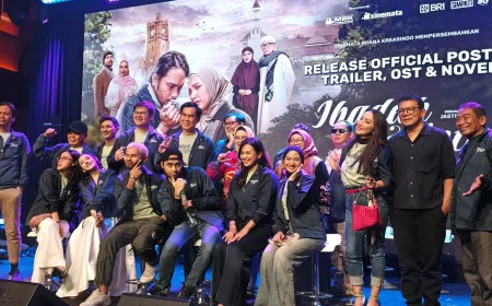 Sinopsis Film Ibadah & Cinta: Kisah Pemuda Australia Jatuh Hati pada Putri Kyai