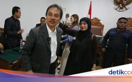 Hakim Tolak Praperadilan Roy Suryo, Status Tersangka Kasus Ijazah Jokowi Tetap Sah