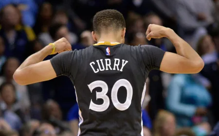Stephen Curry Pecahkan Tradisi, Hall of Fame Siapkan Pameran Eksklusif Pertama untuk Pemain Aktif