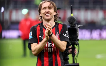 Luka Modric Sepakat Perpanjang Kontrak 1 Tahun di AC Milan