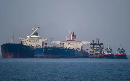 2 Supertanker China Bawa Minyak Saudi Berhasil Lolos dari Blokade Houthi
