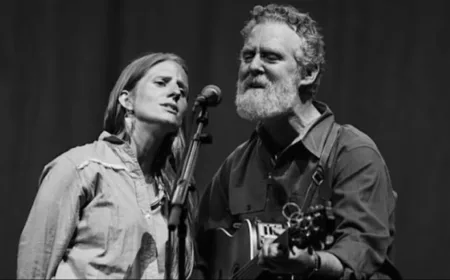 Glen Hansard Meninggal Dunia Usai Kecelakaan Motor, Ini Perjalanan Karier Sang Musisi