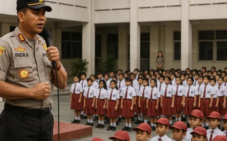Kompol Indra Peringatkan Dampak Negatif Media Sosial di Depan Siswa SD