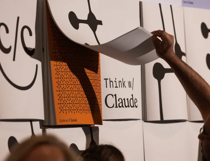 Anthropic Tutup Celah Akses AI Claude oleh Pengguna dari China