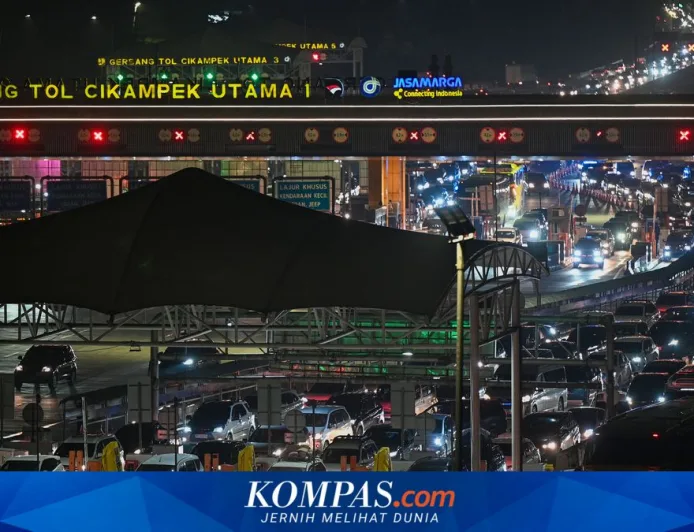 Arus Lalu Lintas Tol Jakarta-Cikampek Kembali Normal Usai Kecelakaan Tiga Truk