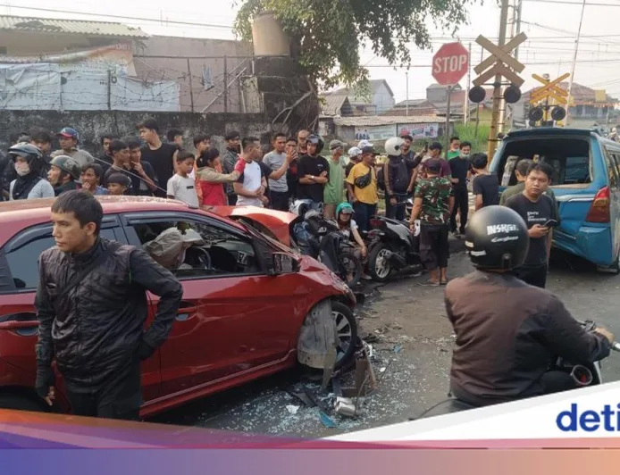 Kecelakaan Beruntun 6 Kendaraan di Kebon Pedes Bogor, Ada Korban Luka