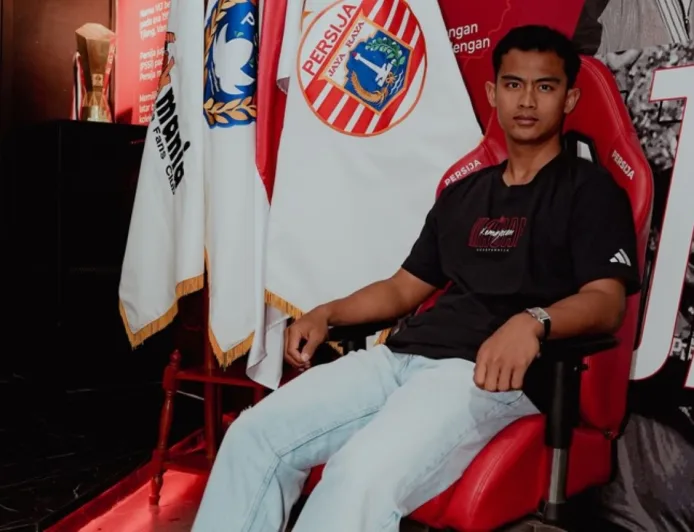 Pratama Arhan Resmi Berseragam Persija Jakarta, Antusias Reuni dengan Teman dan Pelatih Lama
