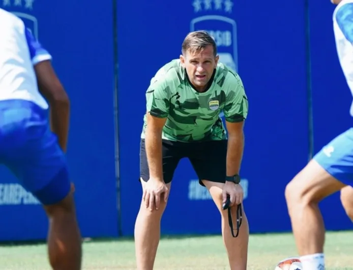 Igor Tolic Ungkap Tantangan Cuaca Panas di Latihan Awal Persib Bandung Musim 2026